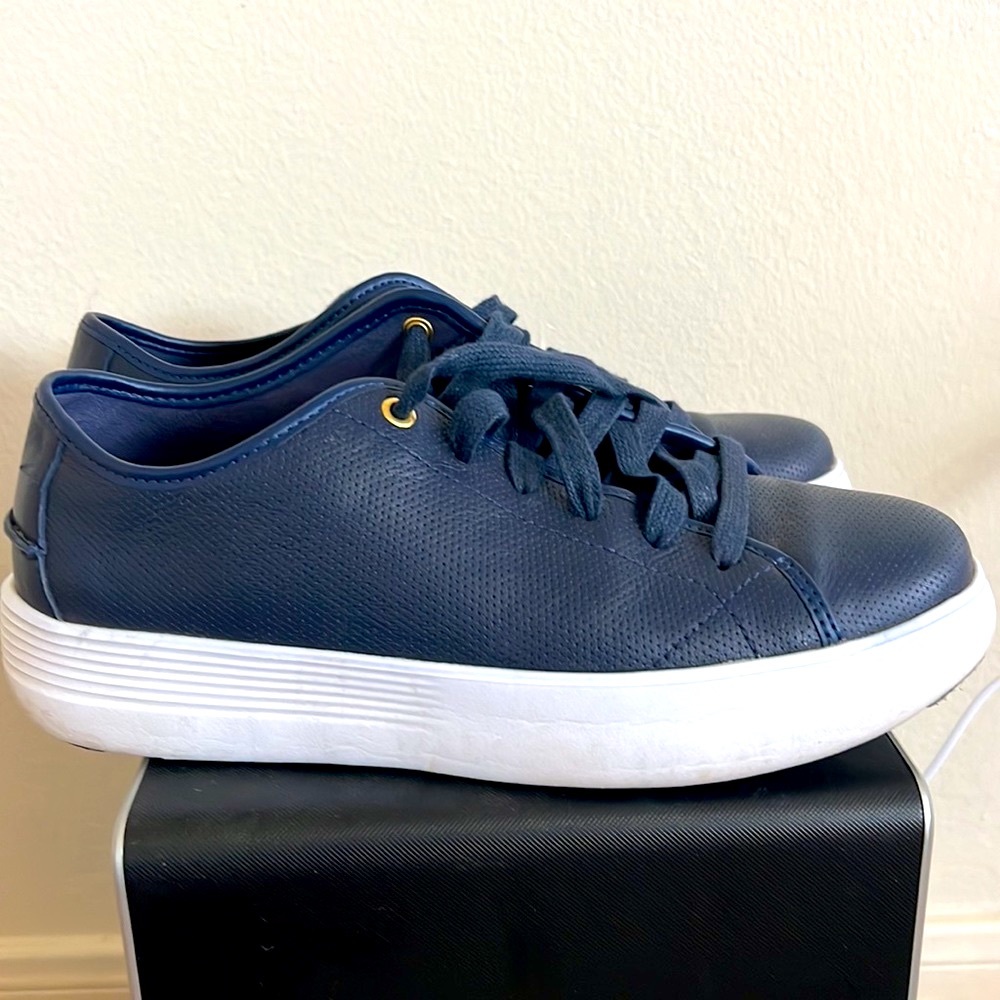 Cole Haan lace up